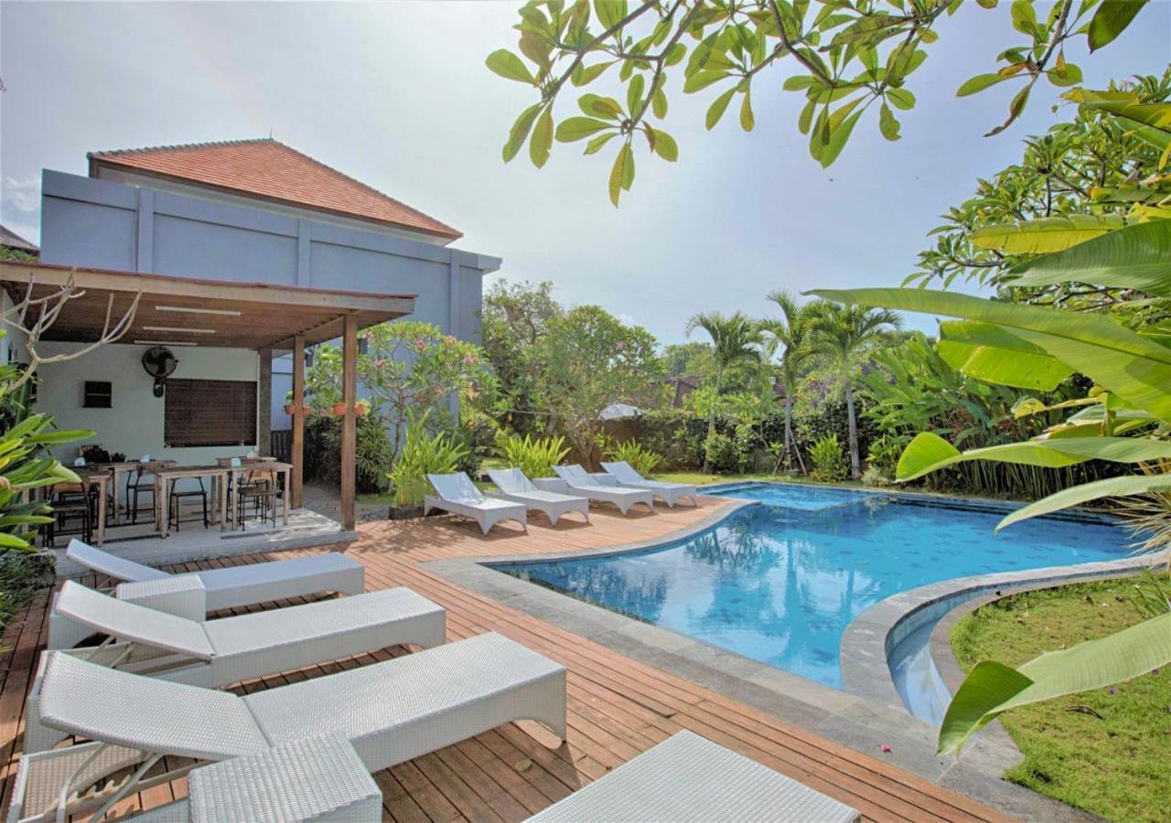 Harmony Beach Suite Seminyak Exterior foto